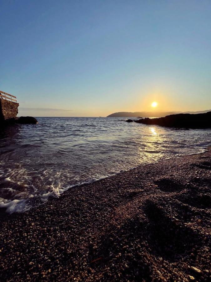 Casa Stecchi Beach กาโปลิเวรี ภายนอก รูปภาพ