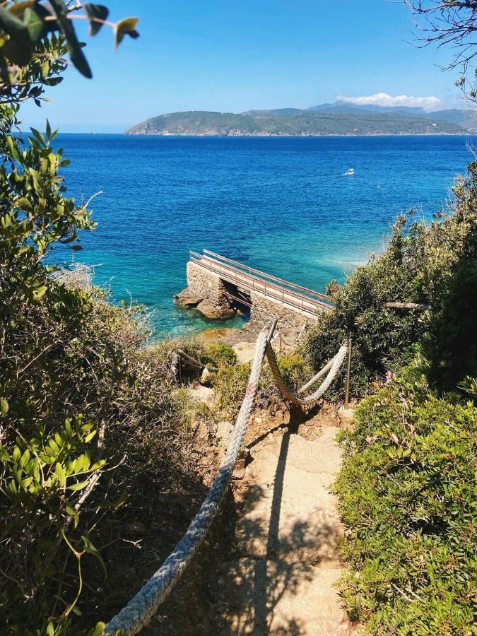 Casa Stecchi Beach กาโปลิเวรี ภายนอก รูปภาพ