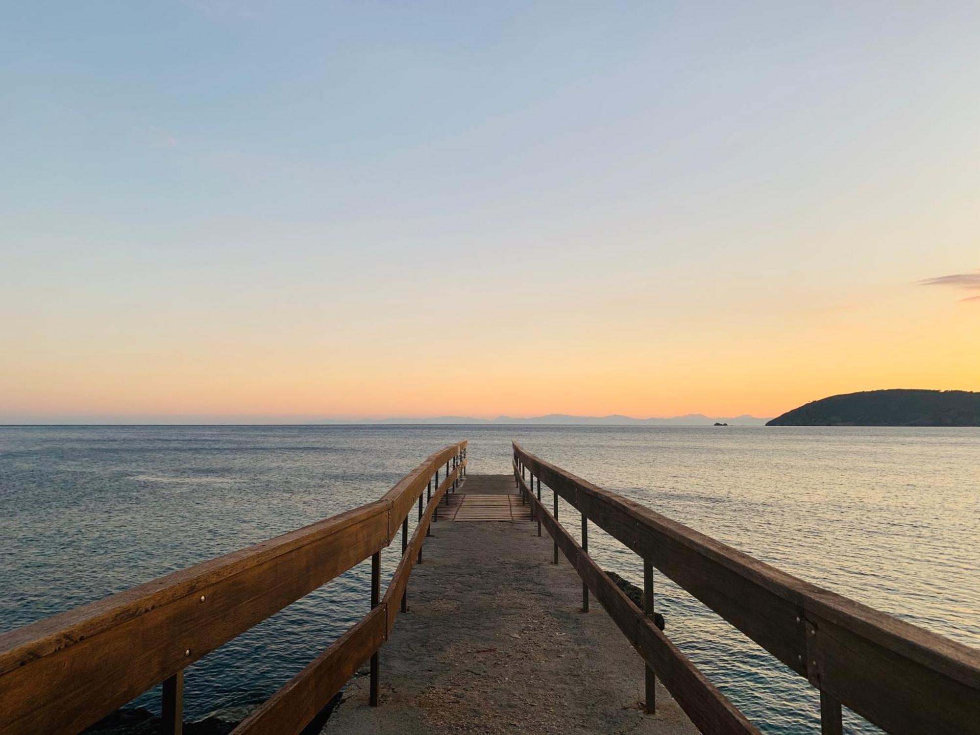 Casa Stecchi Beach กาโปลิเวรี ภายนอก รูปภาพ